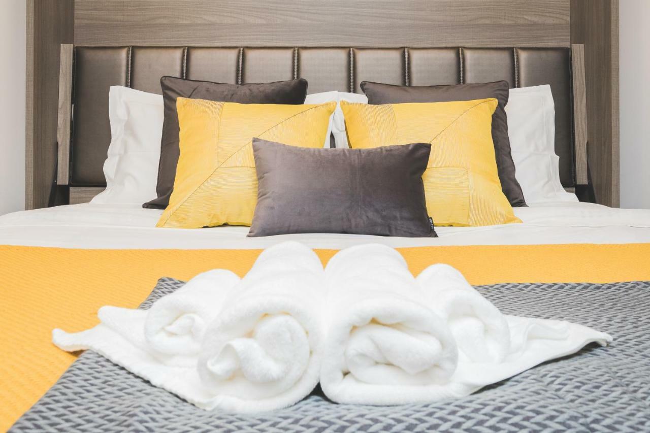 Sukhumvit Asok Modern Suite Бангкок Экстерьер фото