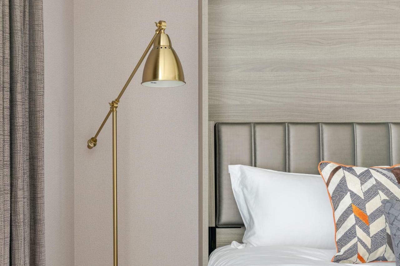 Sukhumvit Asok Modern Suite Бангкок Экстерьер фото