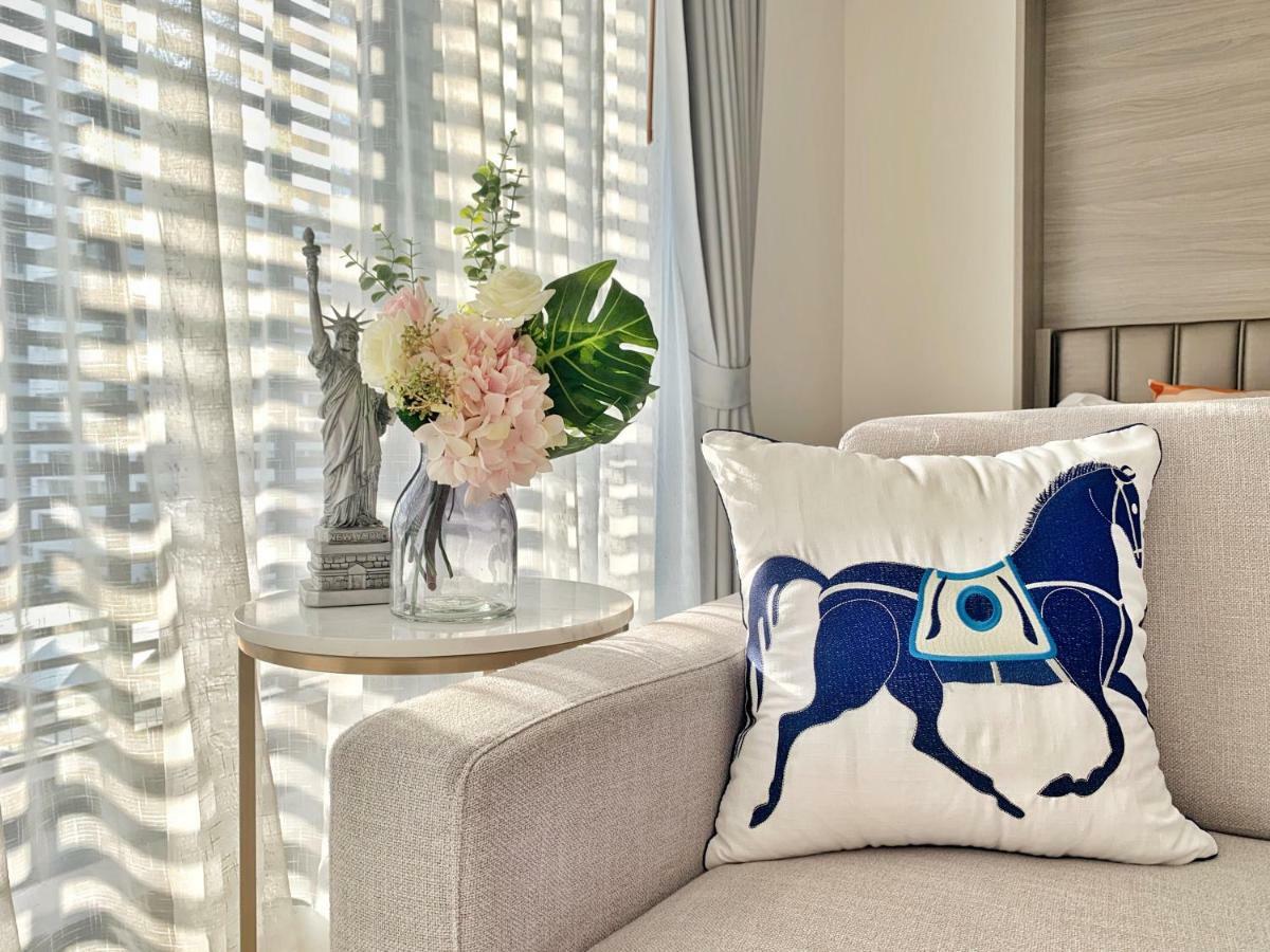 Sukhumvit Asok Modern Suite Бангкок Экстерьер фото